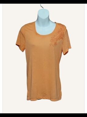 NWT Karen Brooks Scoop Neck Tee with Shoulder Lace Detail - Pink Sherbert SM